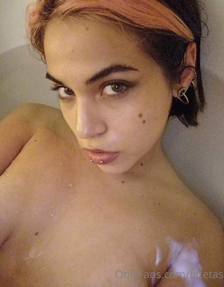 hitetas model exclusive image