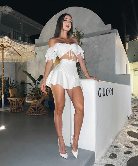 Diana Huerta beautiful actress image