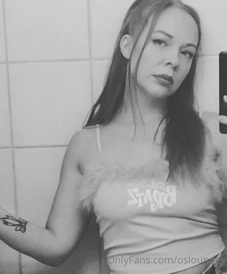 oslounder model adult pic