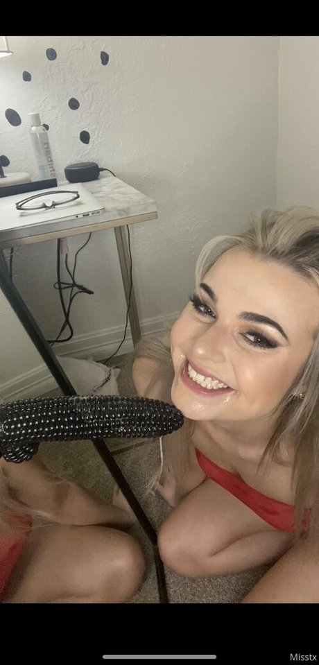 rawmisshoney model nudes picture