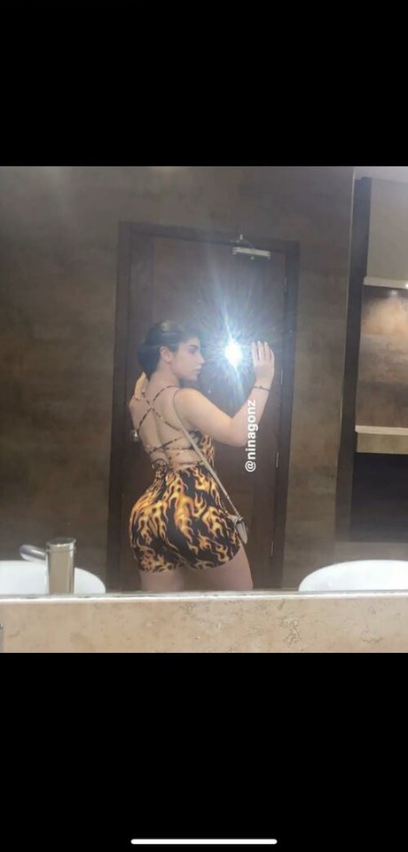 NinaGonz exclusive model pics