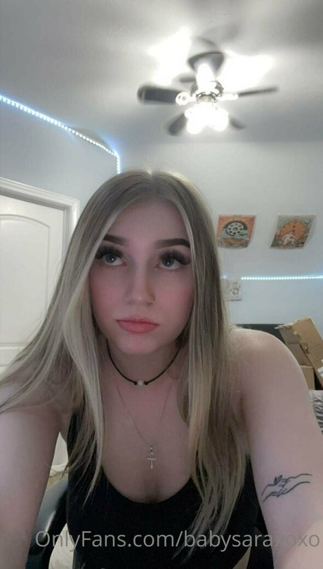 babysaraxoxo model sex gallery