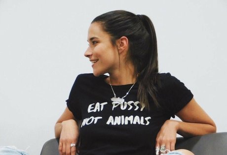 Rhiannon Fish nudes star galleries