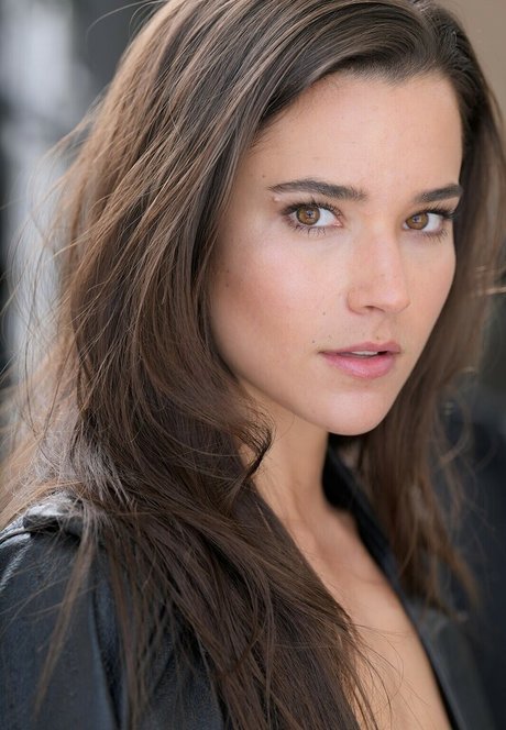 Rhiannon Fish perfect model archive