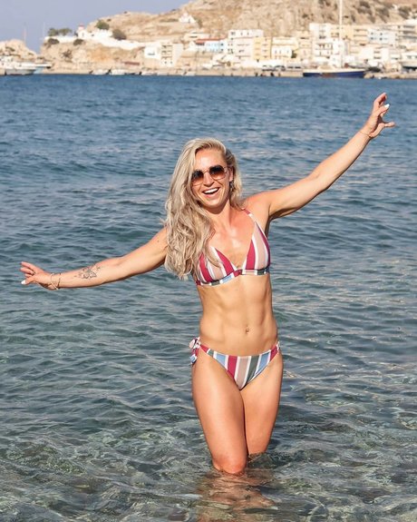 Larissa Van Meerten star pictures