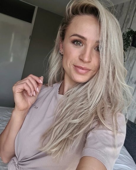 Larissa Van Meerten top pornstar archive