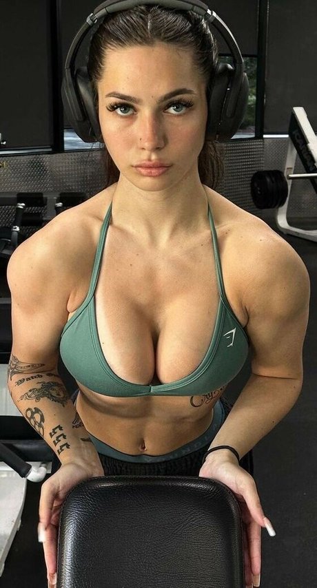 Killljoyy art model pic