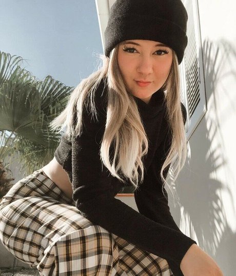 Bruna Dos Anjos model pornographic photo