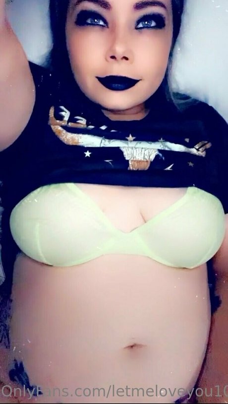 huge fake tits onlyfans free nude photo