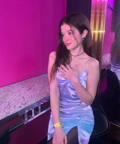 A Bit Rebecca top pornstar pictures