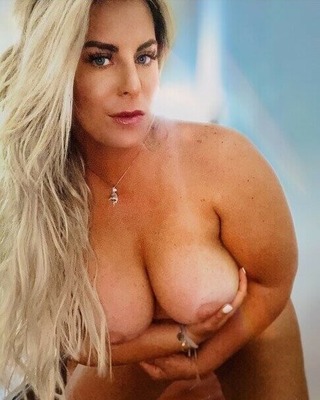 shemale fucks girl onlyfans erotic images