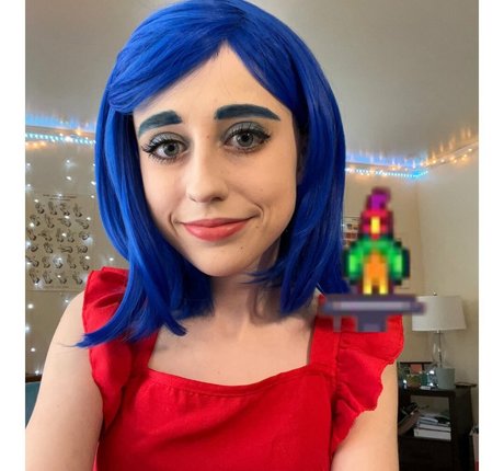 Atwentysomethingloser pornstar sexy galleries