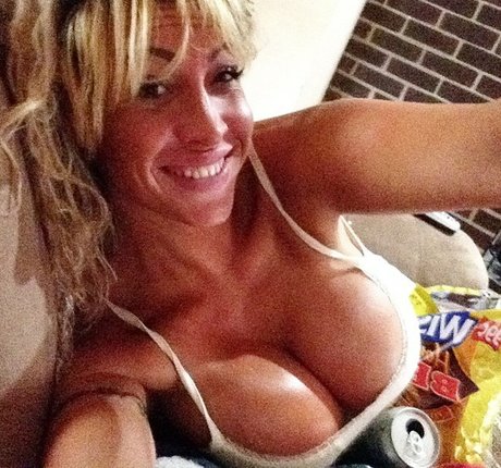 jessiemonaco star high quality photos