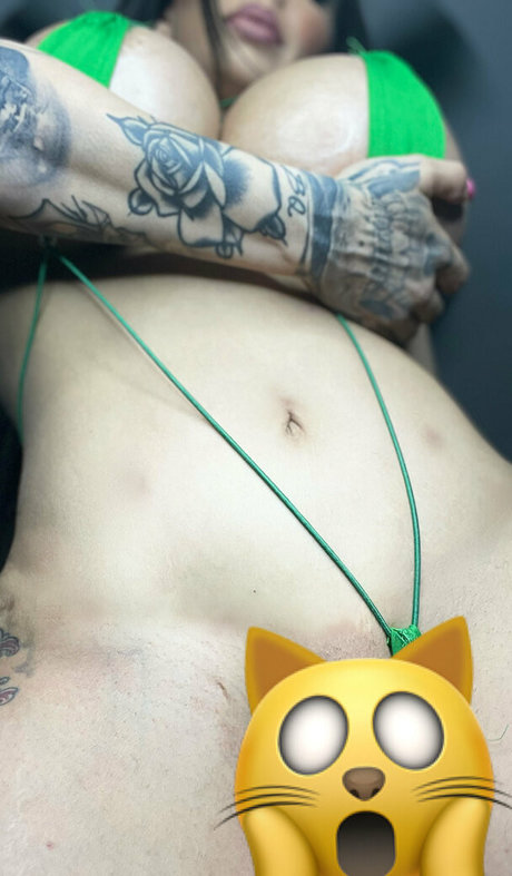 missmeenaofficial nude actress pics