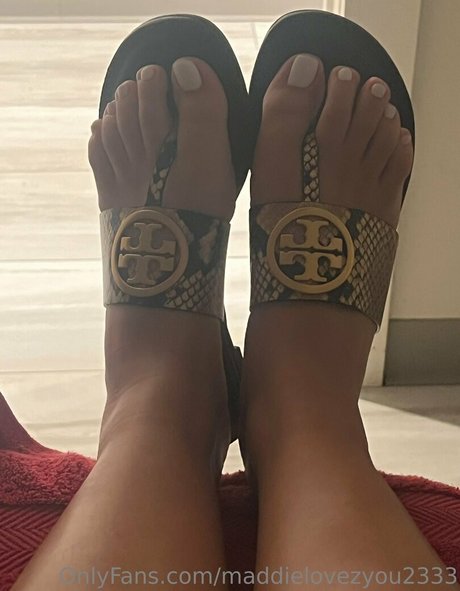 maddielovezyou2333 sexy actress img