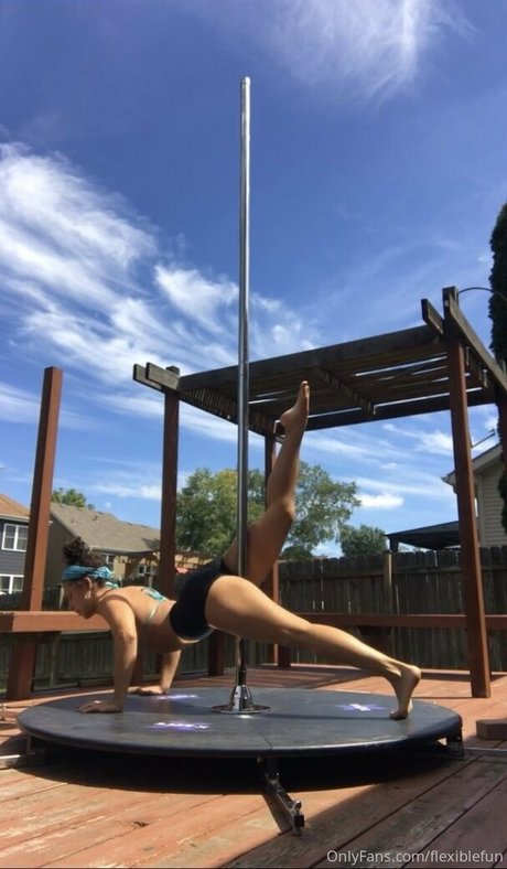 cheerleader onlyfans free naked pictures