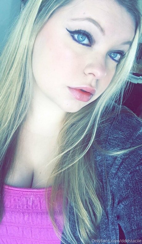 flat chested onlyfans free sex galleries