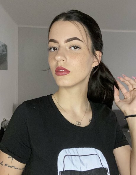 juicy nicolefree pornstar hot pictures