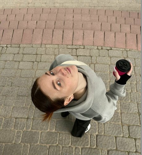 asian blonde onlyfans hd images