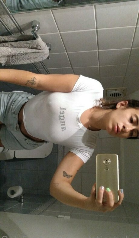 nairobimoon star top img