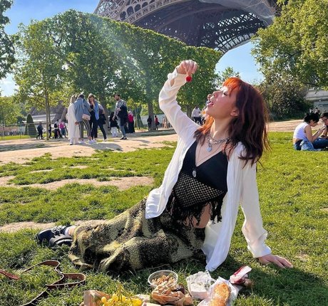 Olivia Sun star image