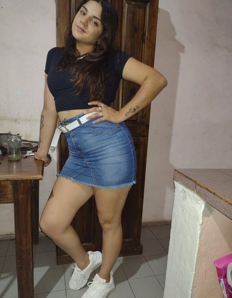 viperlatina xxx model photo