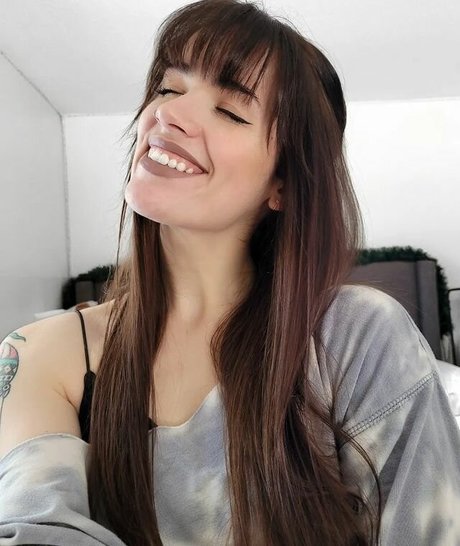 real twin onlyfans exclusive image