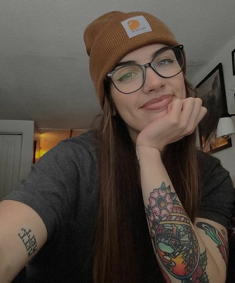 bundaddy model nude gallery