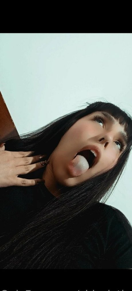 chicalatina11 pretty actress picture