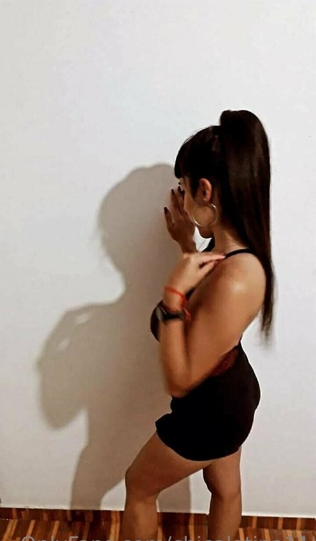 chicalatina11 nice star img