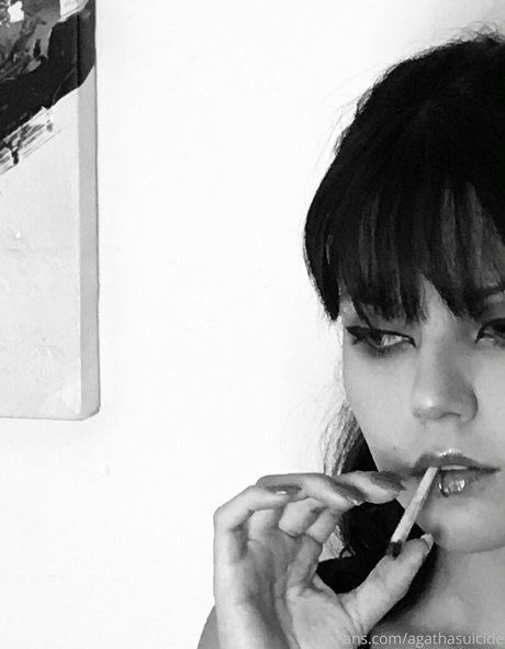 ebony orgasm onlyfans adult image