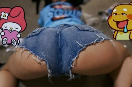 widowgotfans erotic star photo