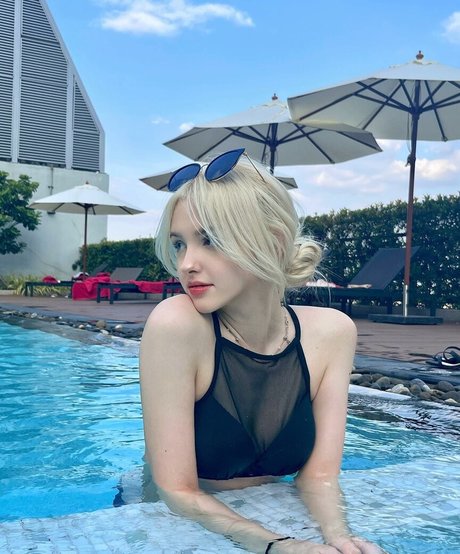 Elina Karimova exclusive actress photos