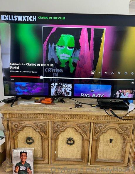 hairy pregnant onlyfans top photos