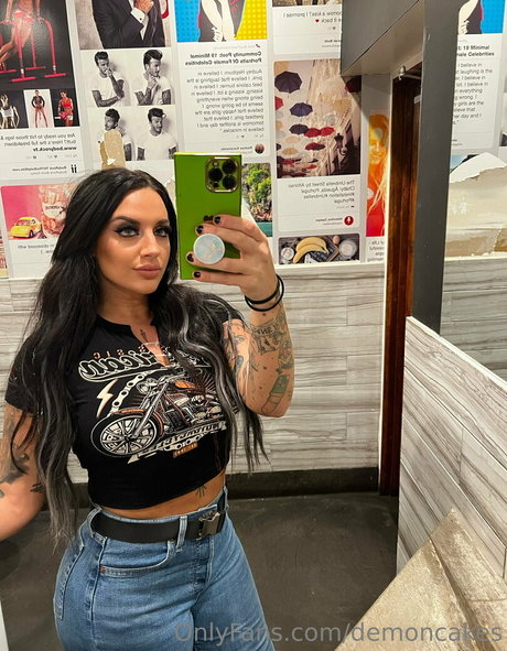 Demoncakes perfect model img