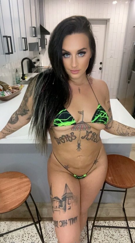 Demoncakes free actress picture