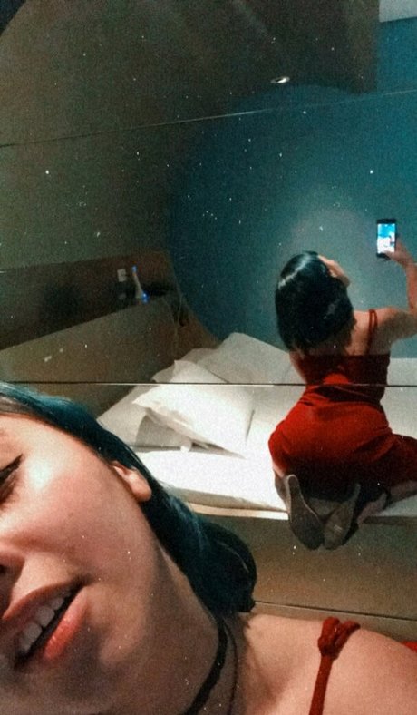 Jessica Yoyo erotic actress photos