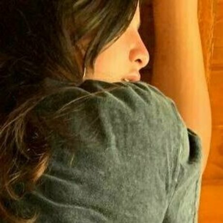 badgirl1882 nice actress photo