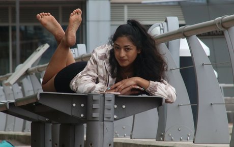 Joeys Feet Girls star high quality img