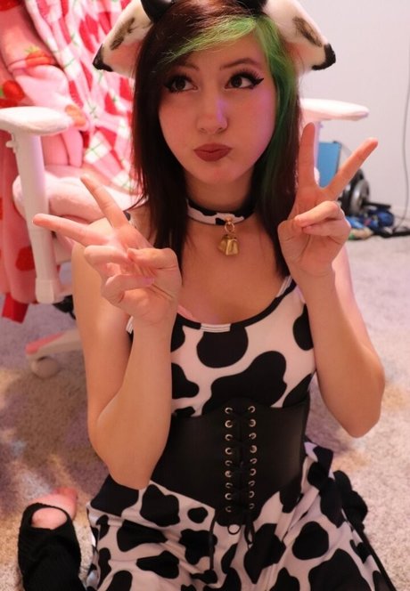 european onlyfans exclusive image