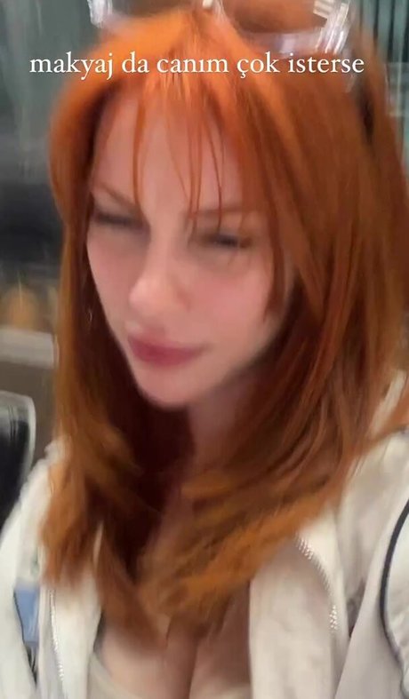 Aysennyuksel exclusive model img