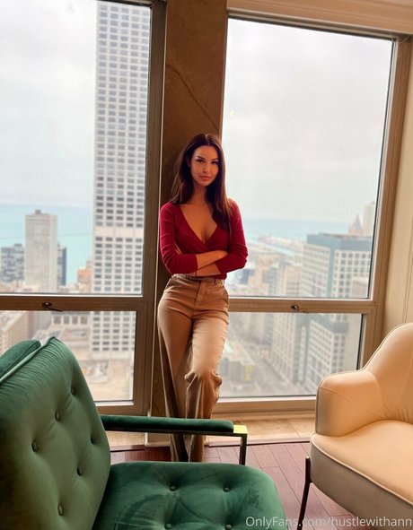 HustlewithAnn nice pornstar image