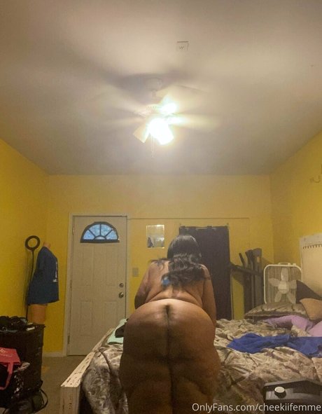 cheekiifemme Profile Photo