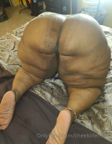 cheekiifemme sex pornstar img