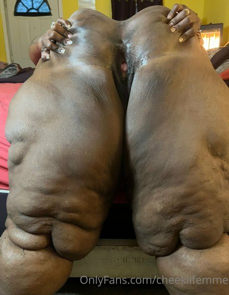 cheekiifemme beautiful pornstar picture