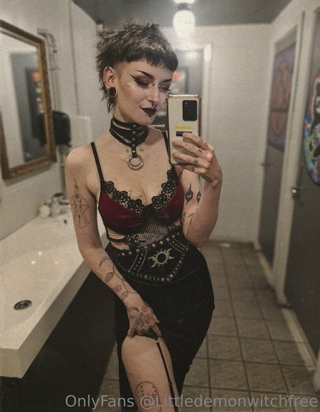 littledemonwitchfree model porn photos