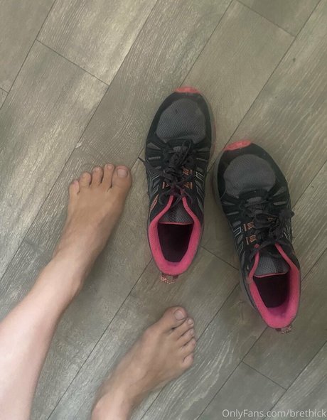 blonde babe onlyfans free naked pics