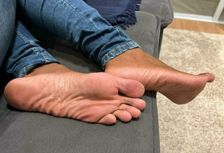 lauraazevedoqueen top pornstar pic