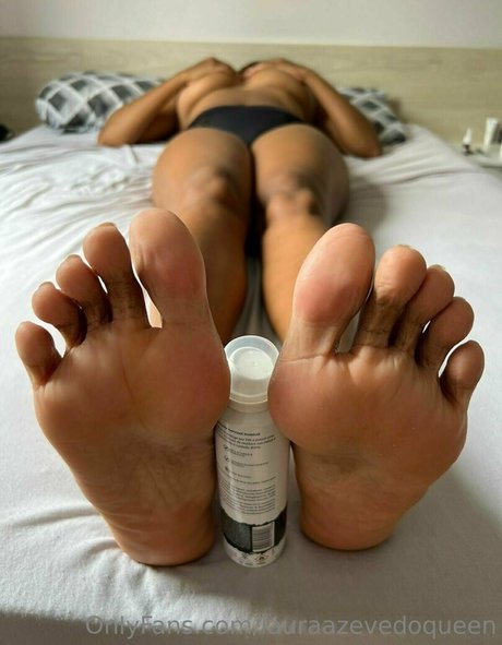 lauraazevedoqueen nude actress gallery