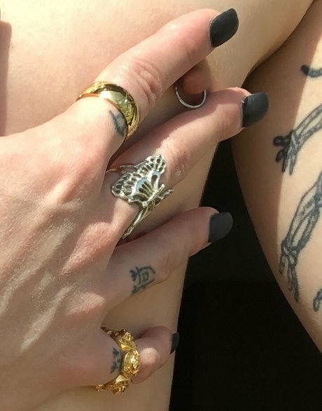 mochimochisosweet naked star pics